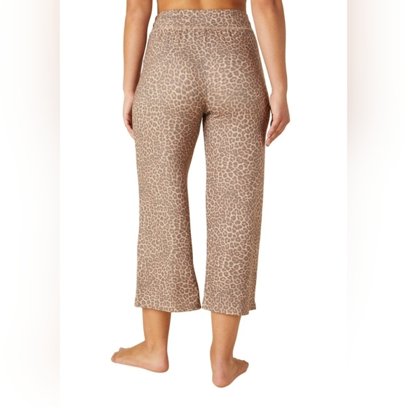 BEYOND YOGA 2X - Picture 6 of 16